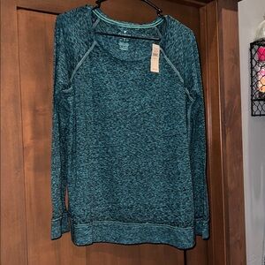 American Eagle “Favorite T” Long-Sleeve-Heathered Teal